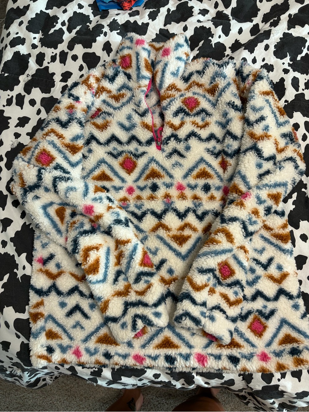 Eddie Bauer White Aztec Sherpa Pullover with Navy, Brown & Pink